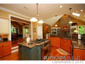 22 Elk Trail Asheville NC 28804