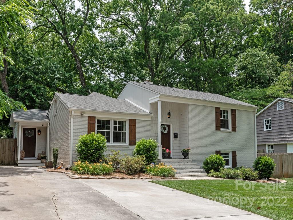 5042 Murrayhill Road Charlotte NC 28210
