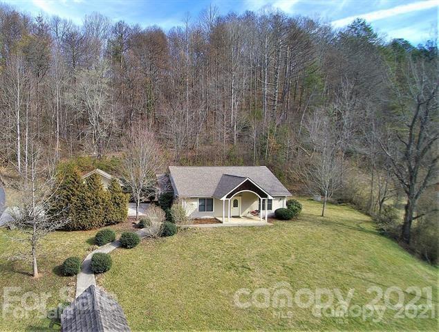 28 Point Of View Drive Sylva NC 28779