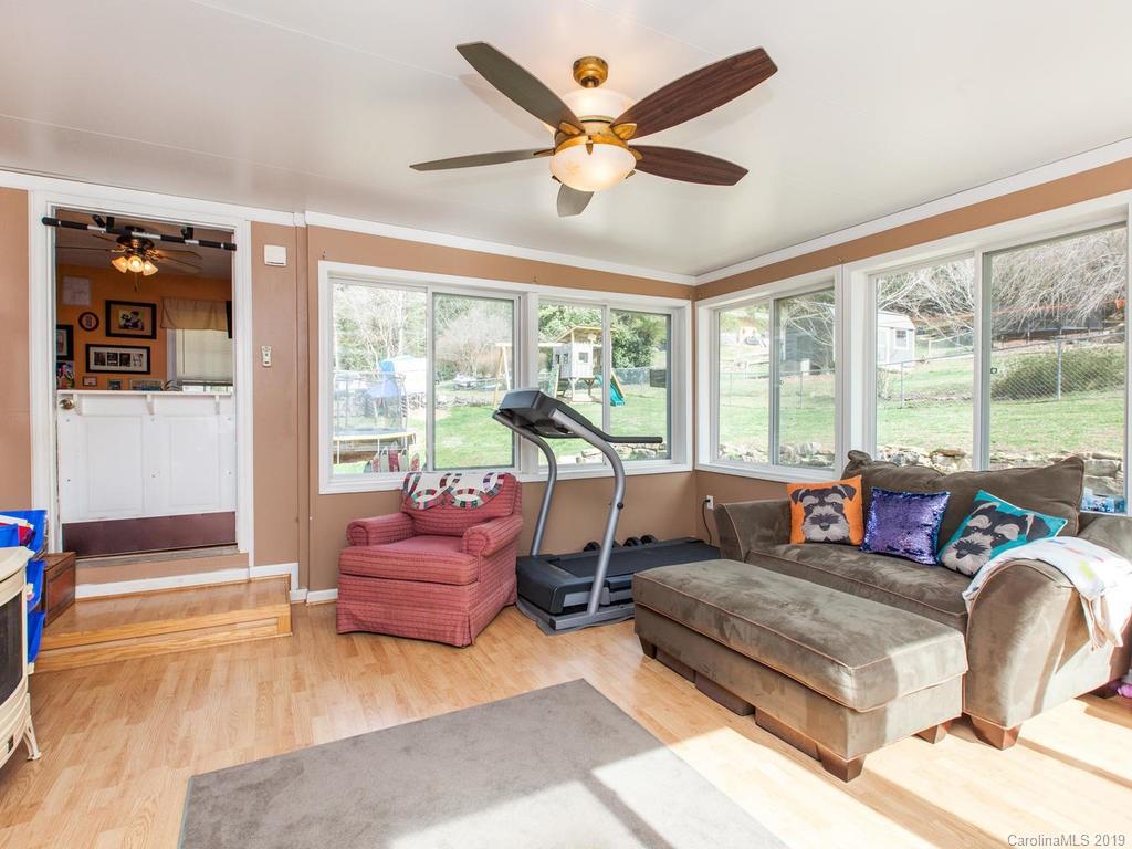 847 Bee Tree Road Swannanoa NC 28778