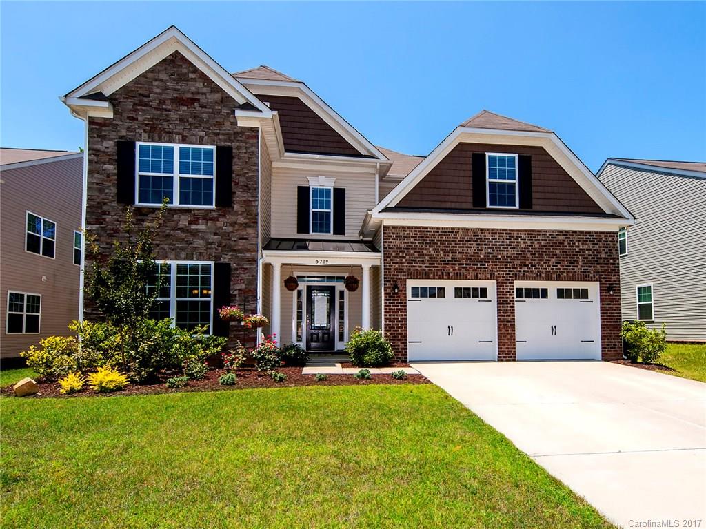 5719 Castlecove Road Charlotte NC 28273