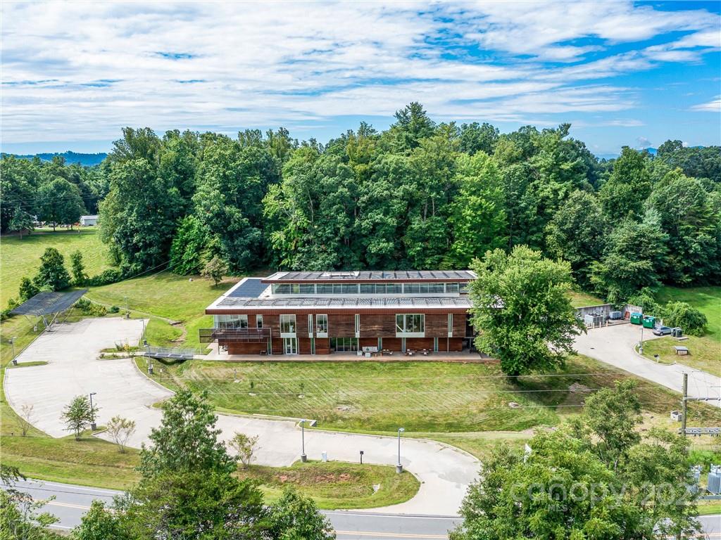76 Jupiter Road Weaverville NC 28787