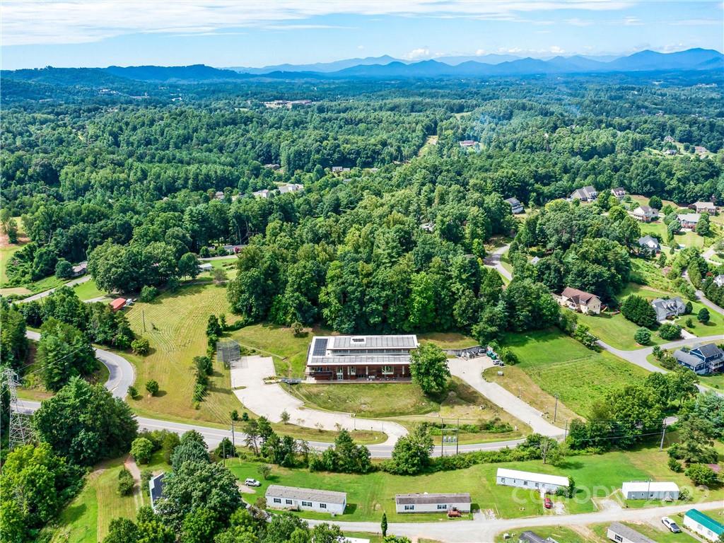 76 Jupiter Road Weaverville NC 28787