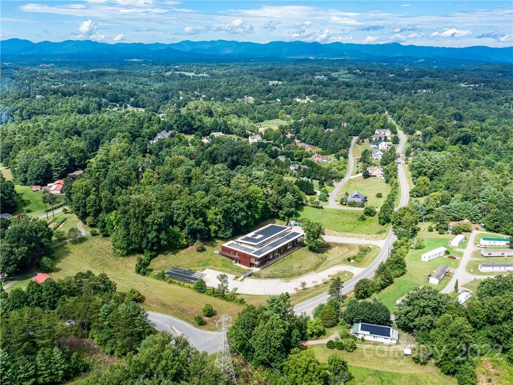 76 Jupiter Road Weaverville NC 28787