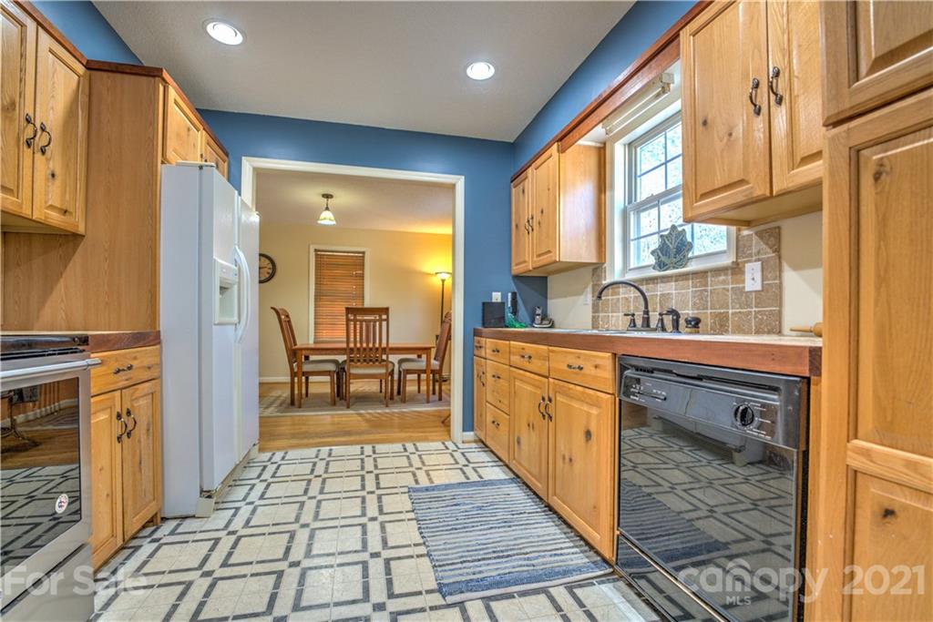 149 Watercrest Drive Marion NC 28752