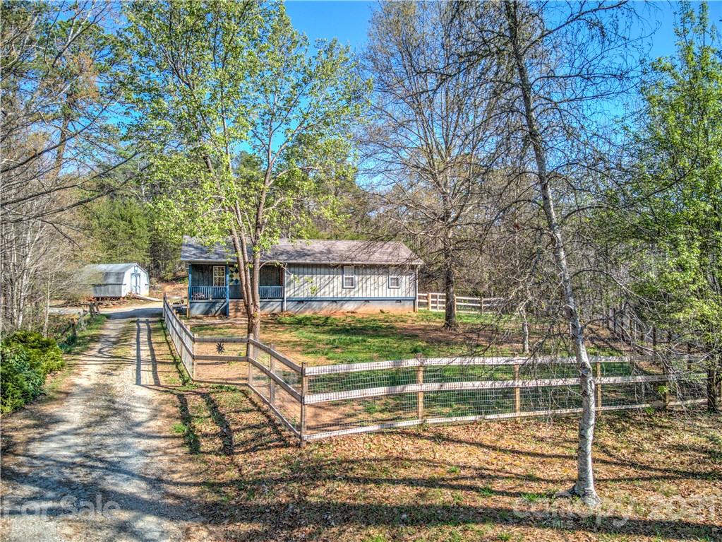 149 Watercrest Drive Marion NC 28752
