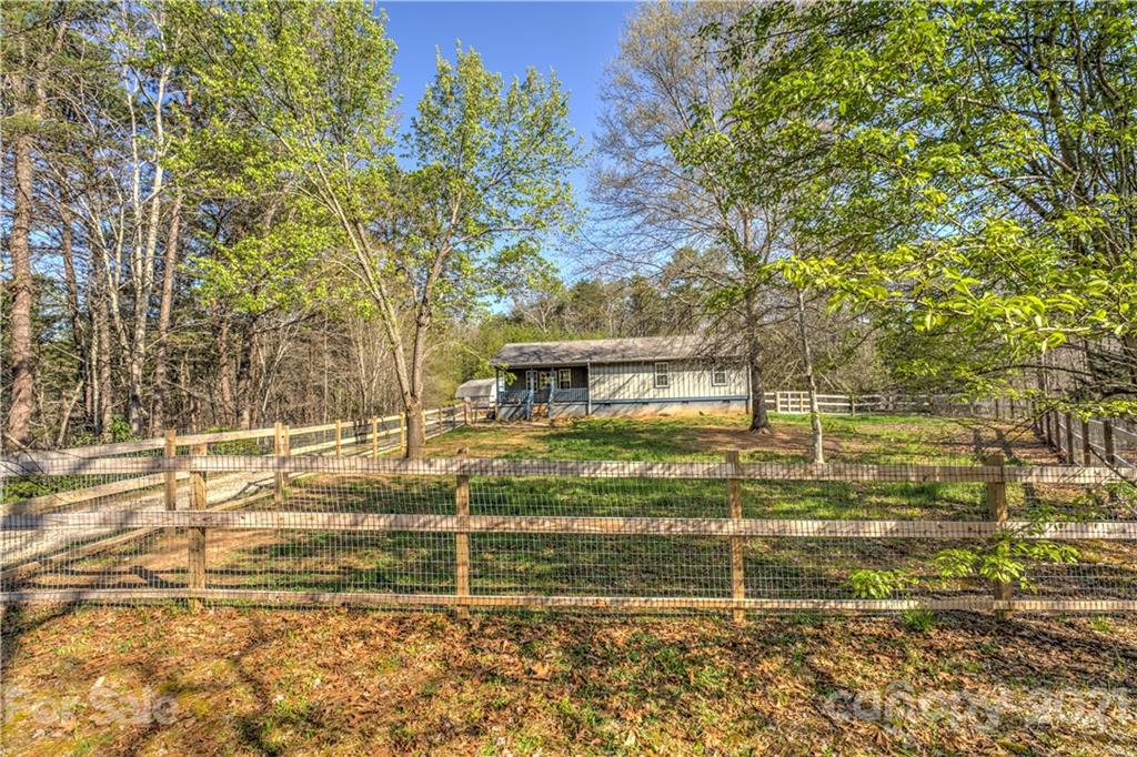 149 Watercrest Drive Marion NC 28752