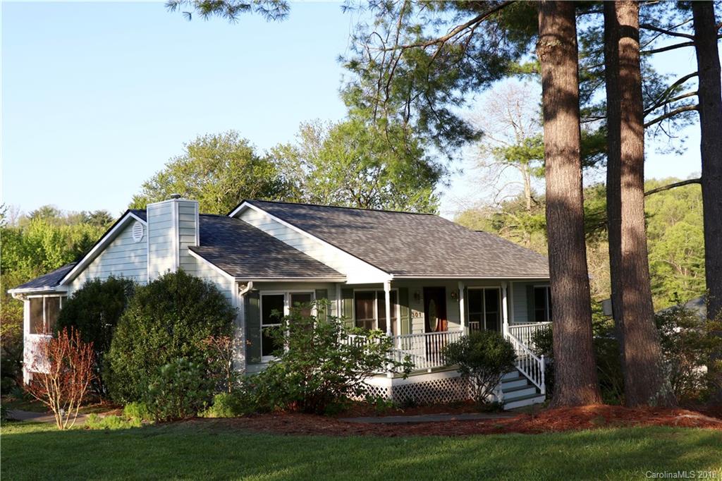 301 Kingbird Lane Asheville NC 28803