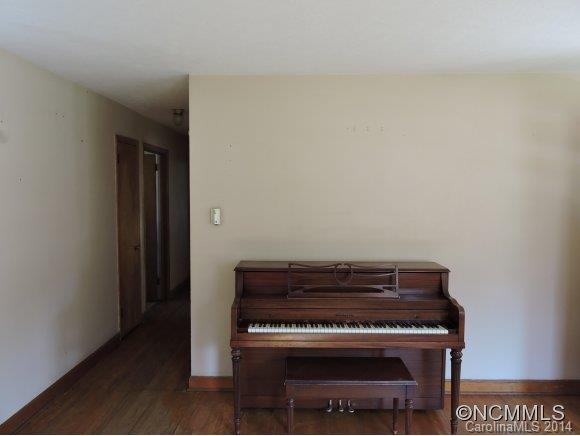 74 Selwyn Road Asheville NC 28806