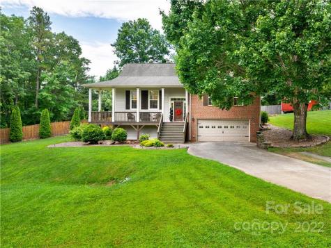 4 Ashton Drive Fairview NC 28730