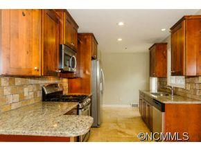 33 Brucemont Circle Asheville NC 28806