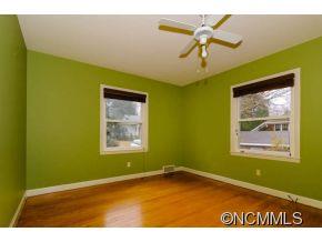 33 Brucemont Circle Asheville NC 28806