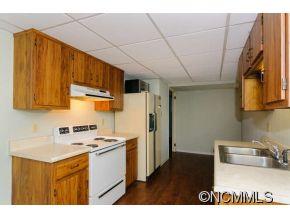 33 Brucemont Circle Asheville NC 28806