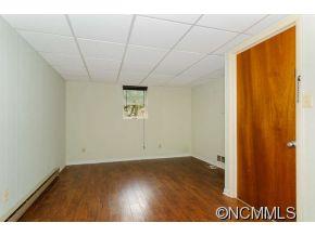 33 Brucemont Circle Asheville NC 28806