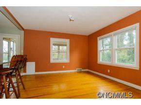 33 Brucemont Circle Asheville NC 28806