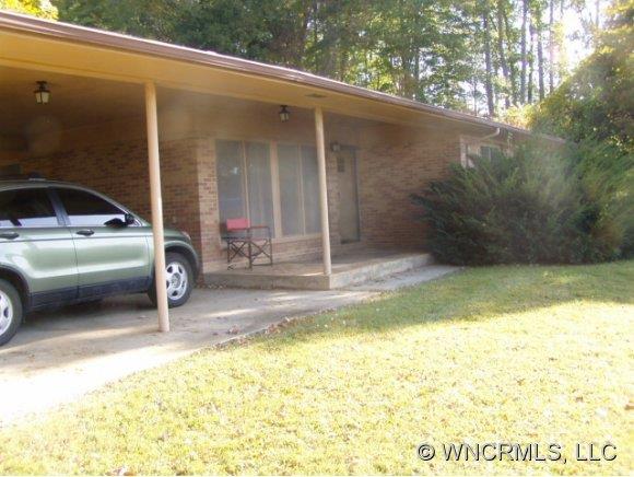 126 Swiss Avenue Burnsville NC 28714