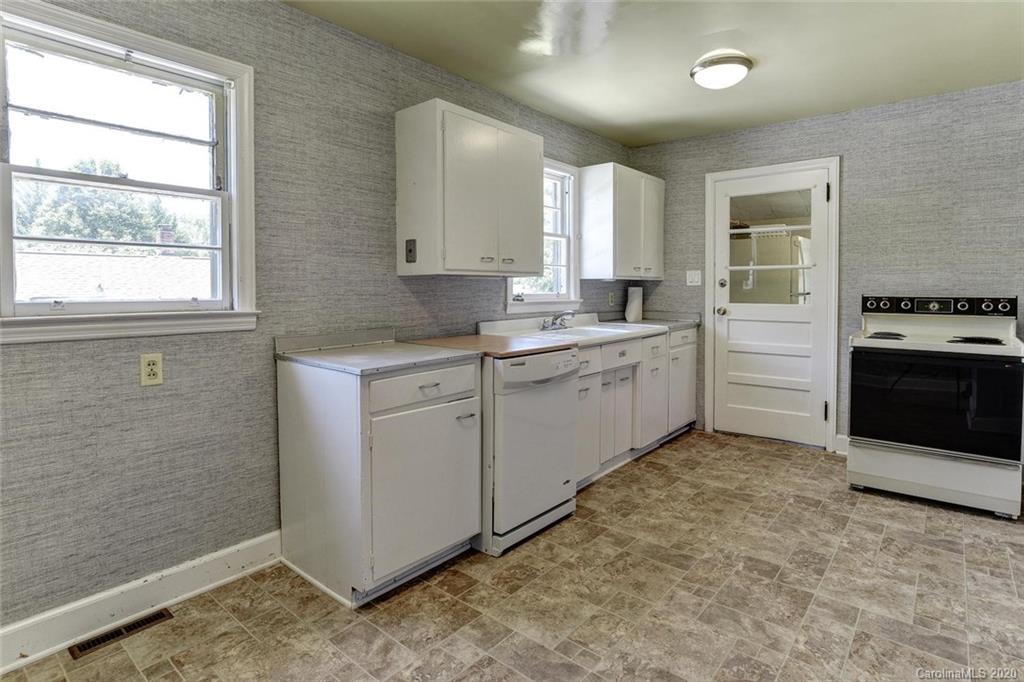 45 Dunn Street Asheville NC 28806