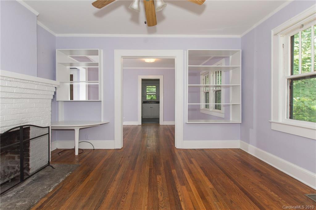 29 Green Oak Road Asheville NC 28804
