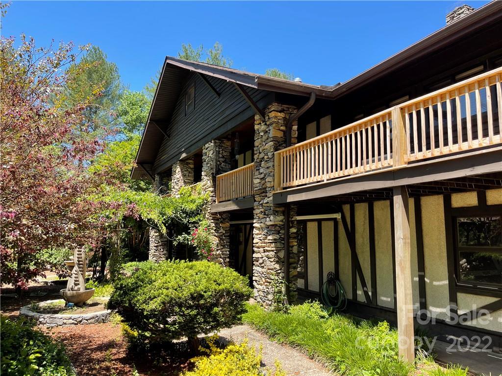 131 Red Bird Lane Penrose NC 28766