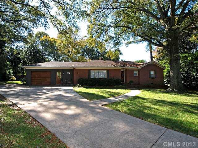 1100 Rosewood Circle Charlotte NC 28211