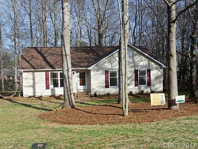 1867 Rock Springs Circle Denver NC 28037