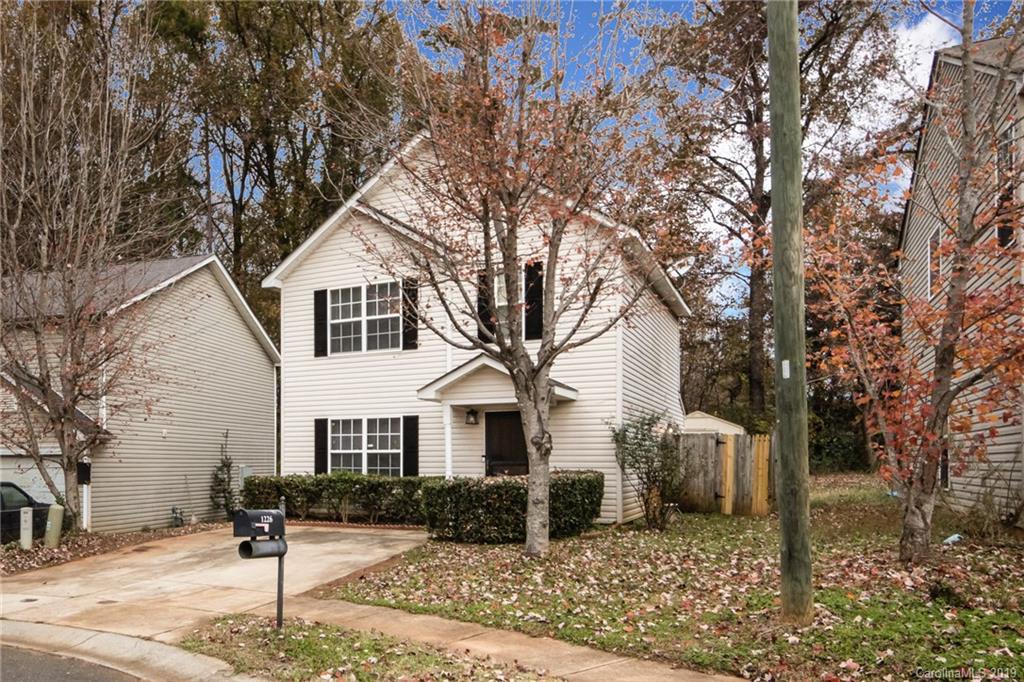 1226 Hunter Forest Court Charlotte NC 28213