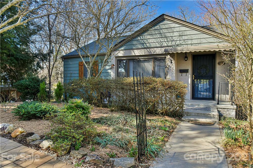143 Brucemont Circle Asheville NC 28806