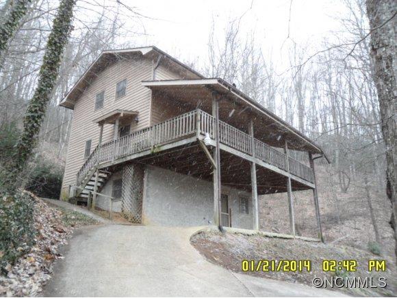 665 Apple Tree Court Waynesville NC 28786