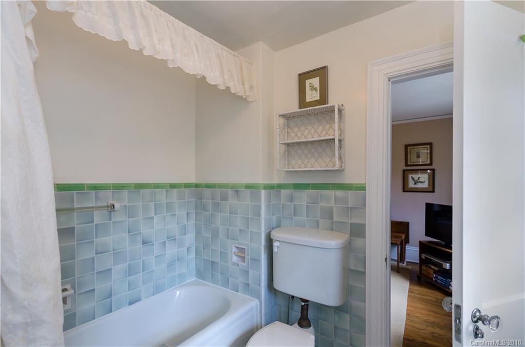72 Windsor Road Asheville NC 28804
