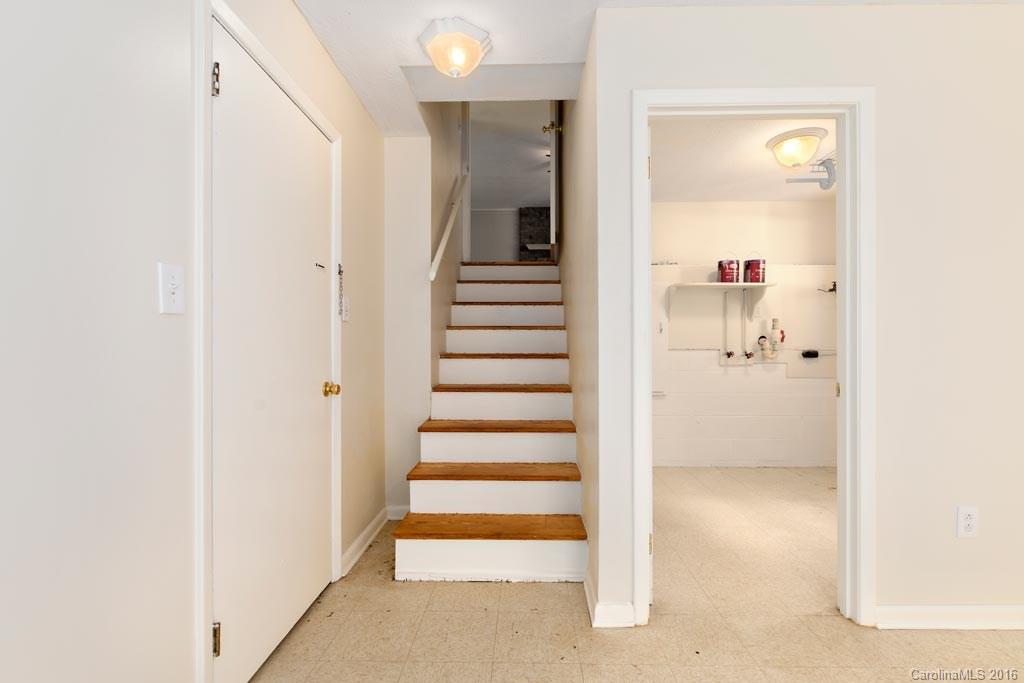69 English Drive Candler NC 28715