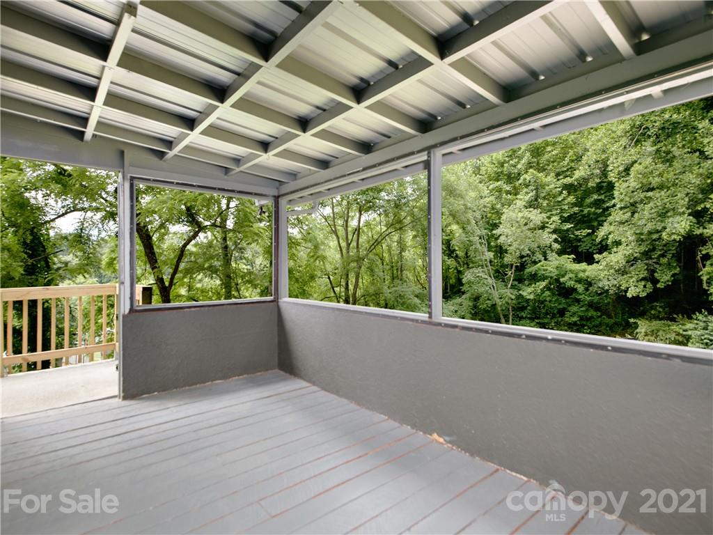 97 Cartwright Drive Waynesville NC 28786