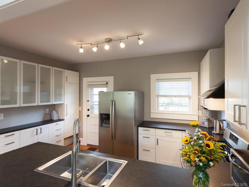 29 Vance Crescent Street Asheville NC 28806
