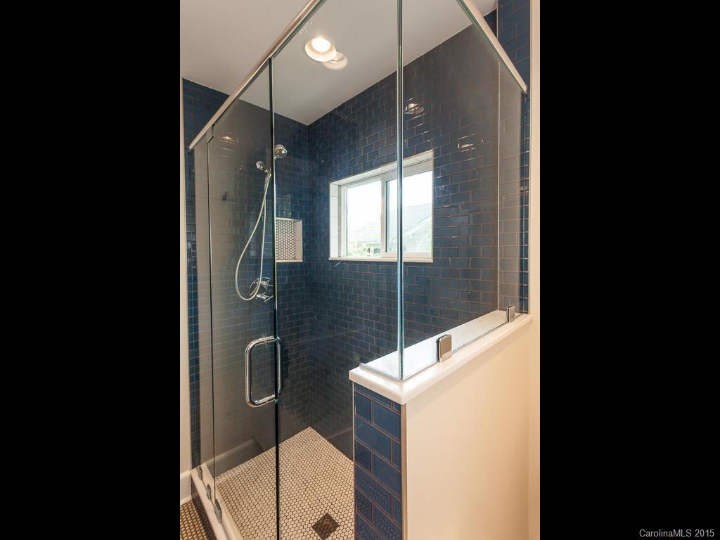 29 Vance Crescent Street Asheville NC 28806