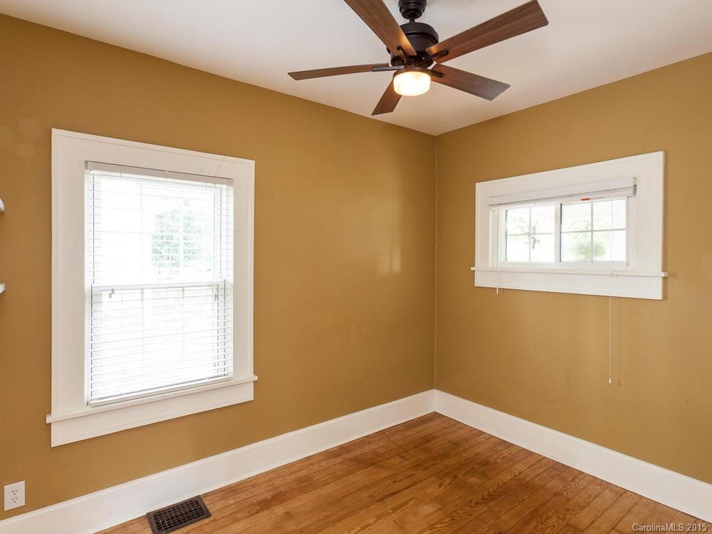 29 Vance Crescent Street Asheville NC 28806