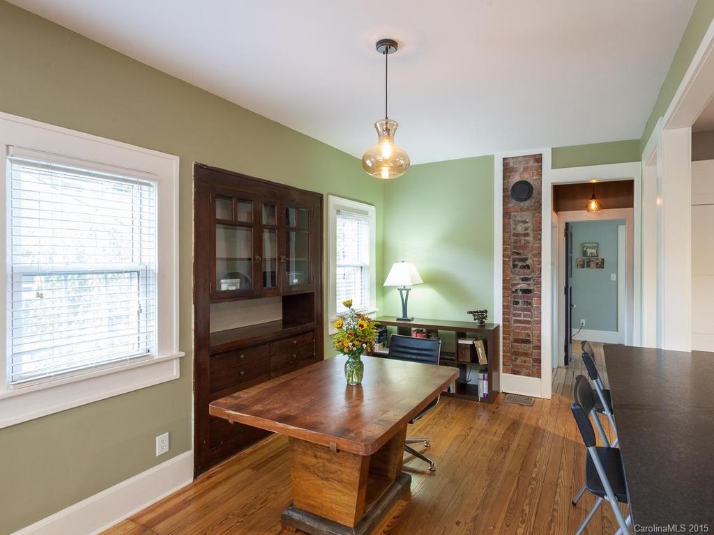 29 Vance Crescent Street Asheville NC 28806