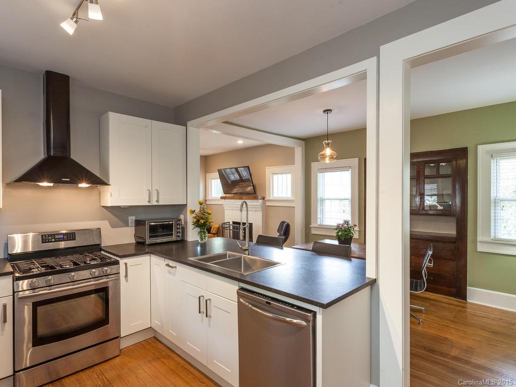 29 Vance Crescent Street Asheville NC 28806