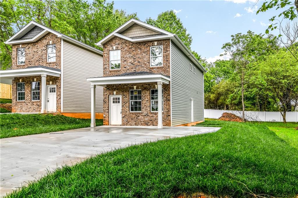 1752 15th Street Place Ne Hickory NC 28601