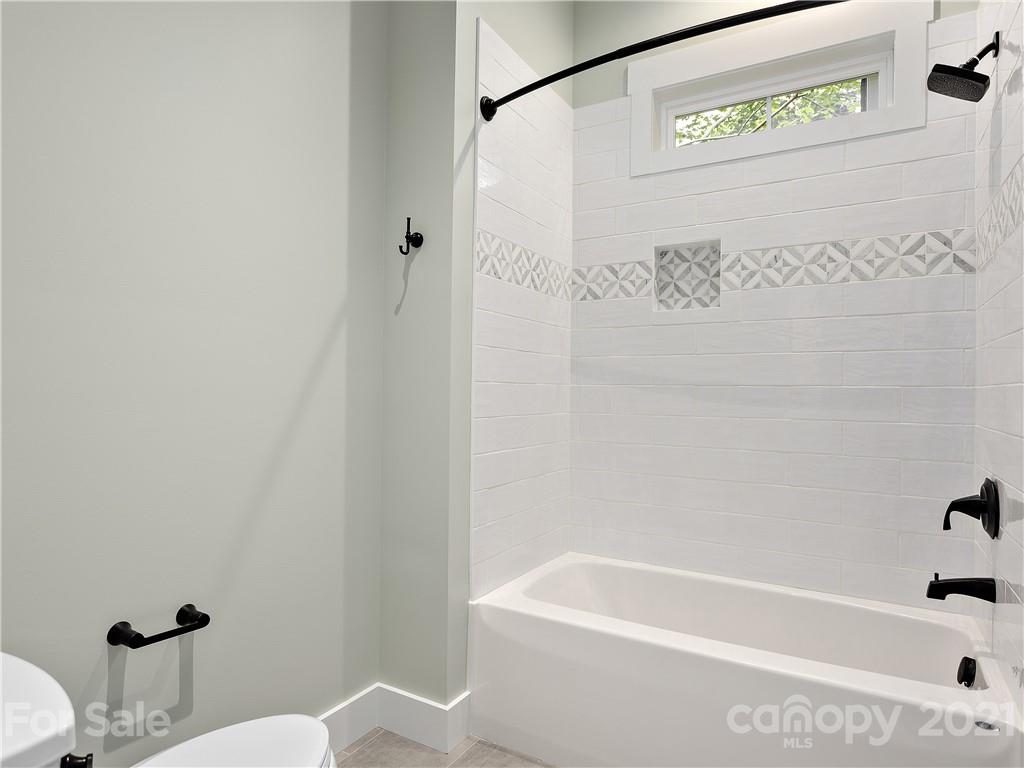 50 Valley Drive Weaverville NC 28787