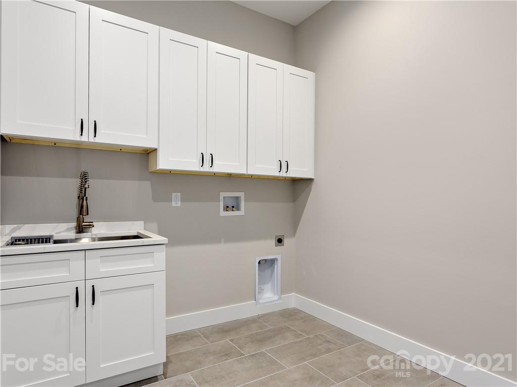 50 Valley Drive Weaverville NC 28787