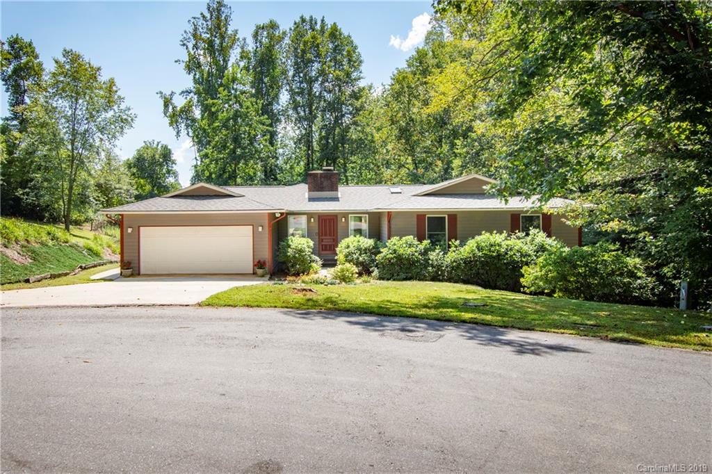 41 Devonshire Drive Candler NC 28715