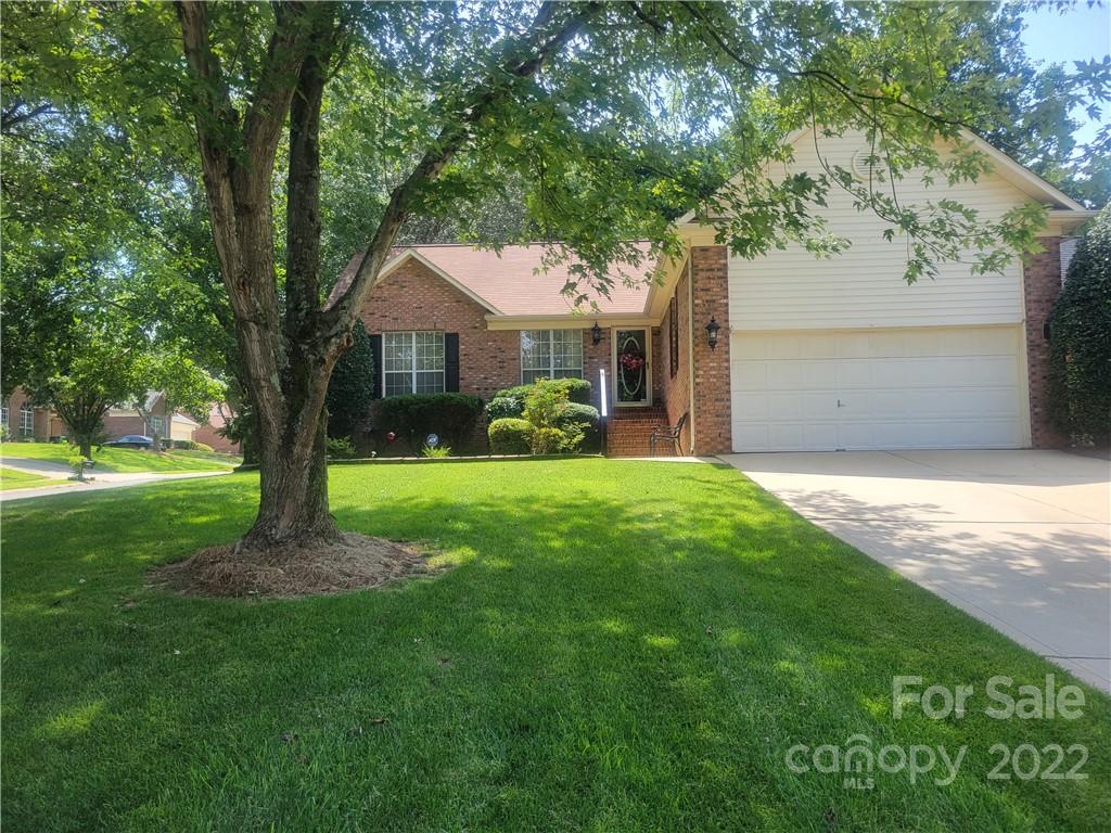 4801 Erica Court Charlotte NC 28227