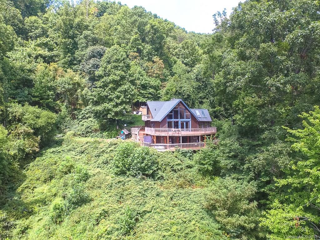 102 Weeping Cherry Forest Road Fairview NC 28730