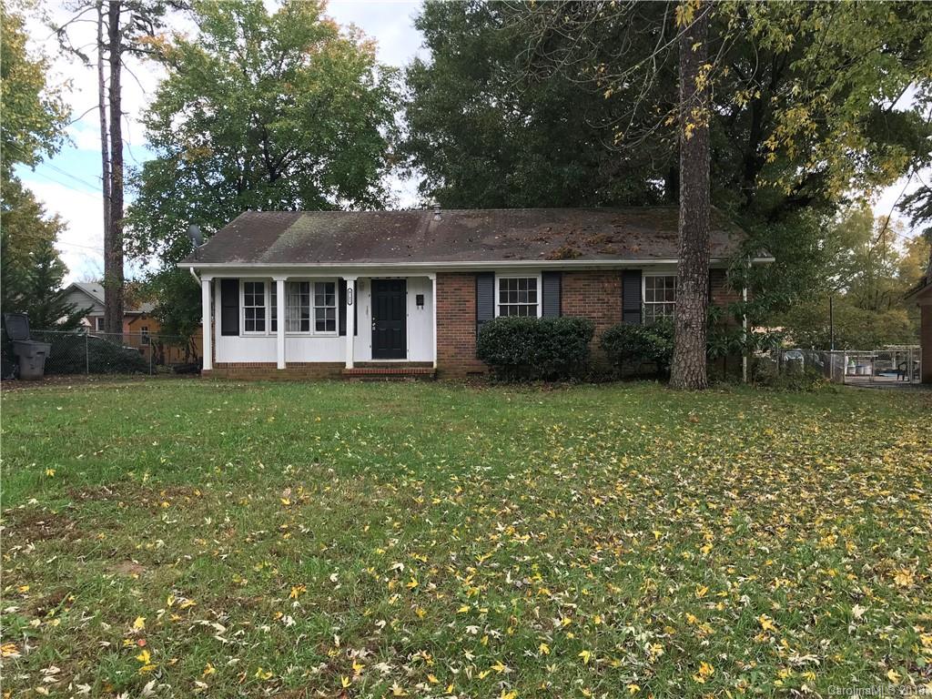4713 Woodway Place Charlotte NC 28208