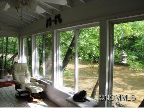 17 Riverbend Drive Asheville NC 28805