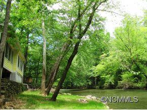 17 Riverbend Drive Asheville NC 28805