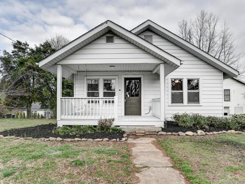 41 Morgan Street Candler NC 28715