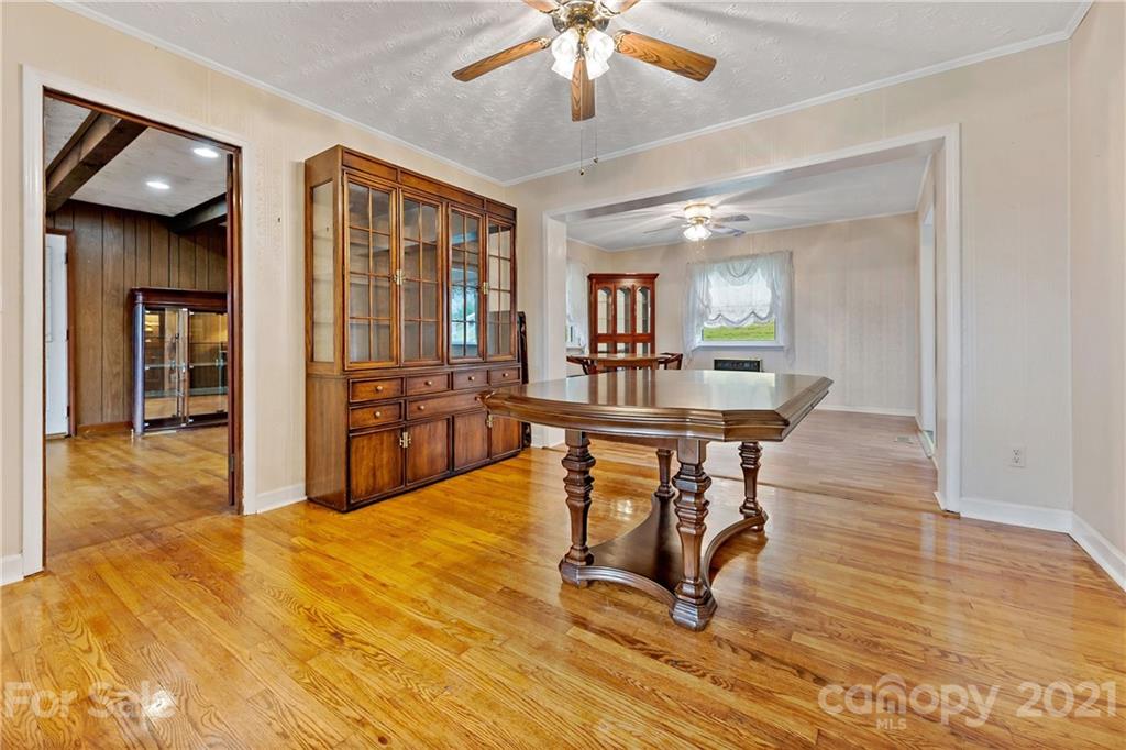 1039 Golf Course Road Old Fort NC 28762