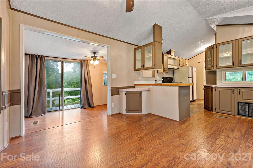 1039 Golf Course Road Old Fort NC 28762