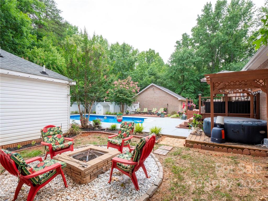 2511 Fallen Oak Trail Lincolnton NC 28092