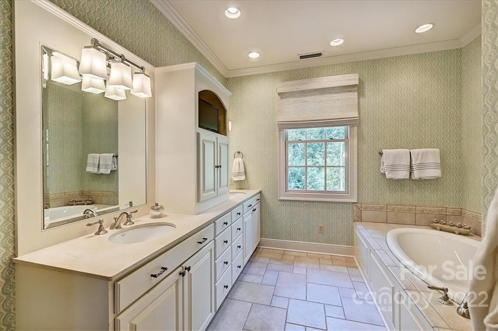 1650 Myers Park Drive Charlotte NC 28207